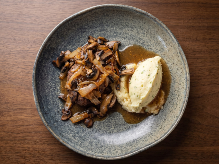 Chopped Steak With Mashed Potatoes